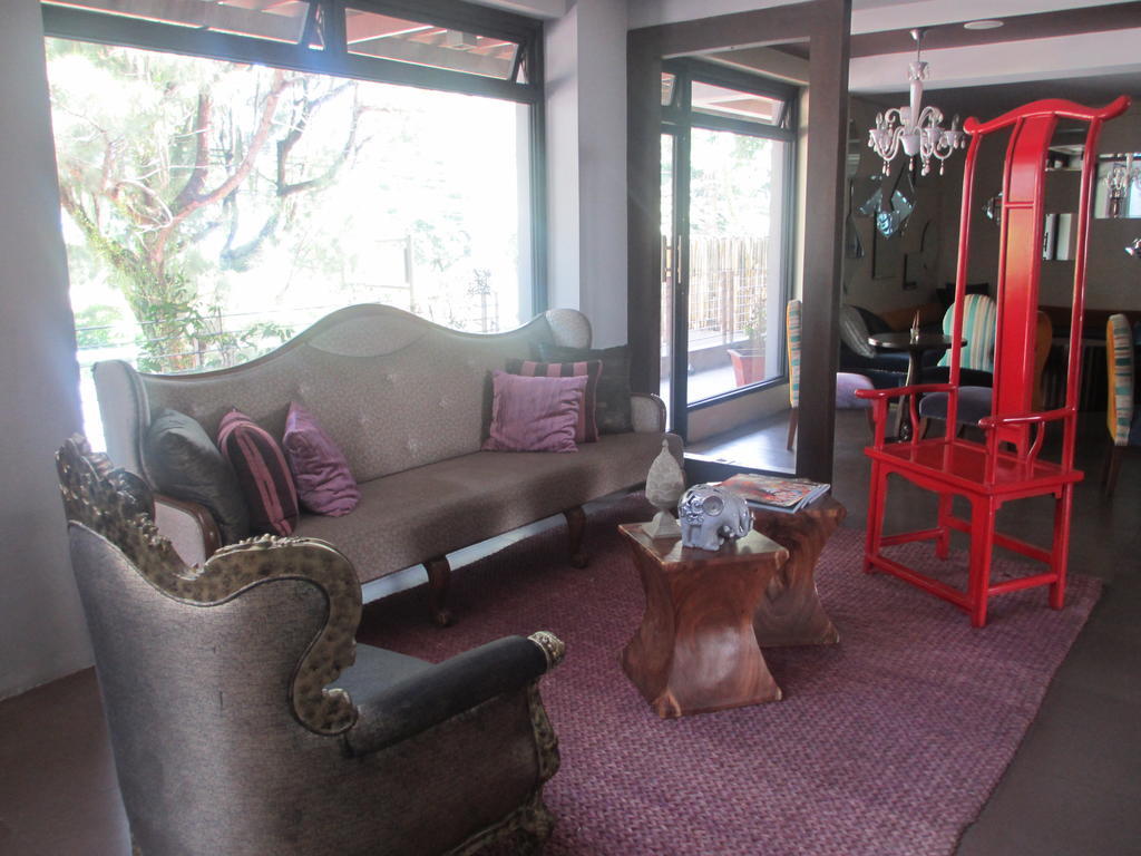 The Theodore Hotel Tagaytay City Exteriör bild