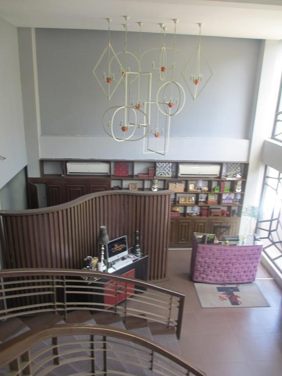 The Theodore Hotel Tagaytay City Exteriör bild