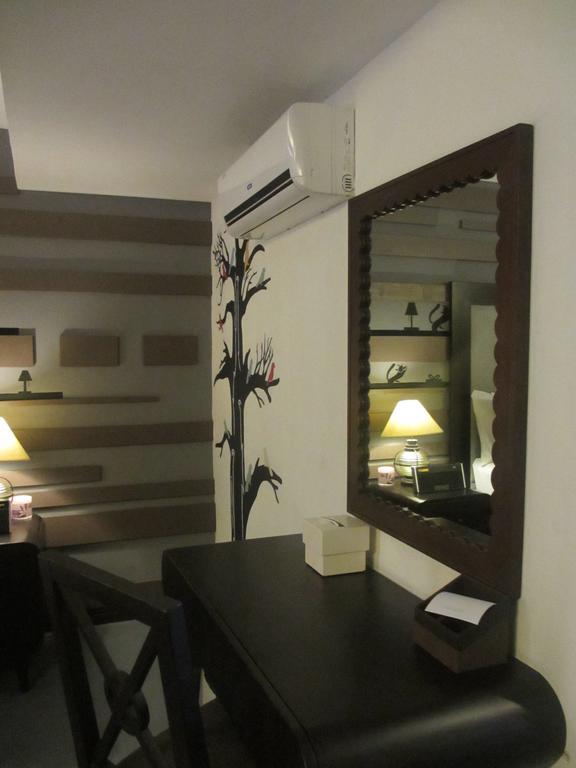 The Theodore Hotel Tagaytay City Exteriör bild