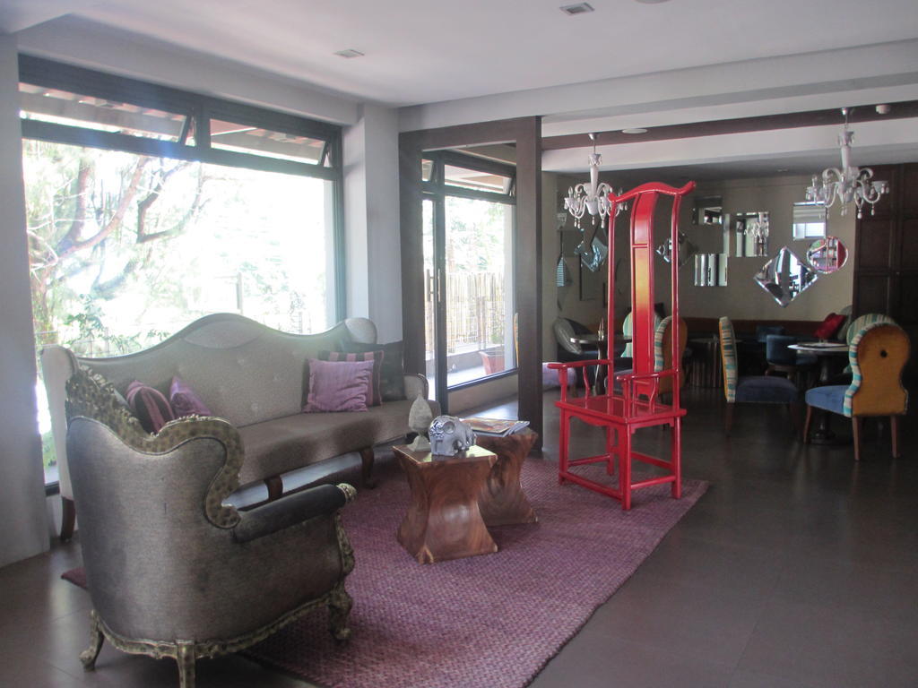The Theodore Hotel Tagaytay City Exteriör bild