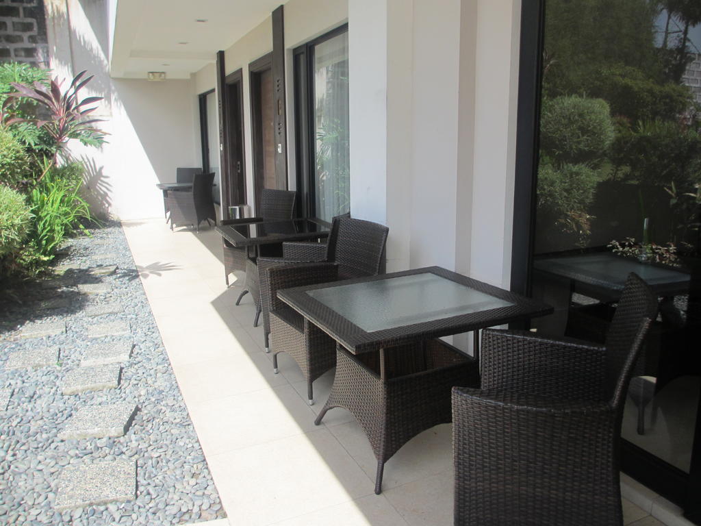 The Theodore Hotel Tagaytay City Exteriör bild